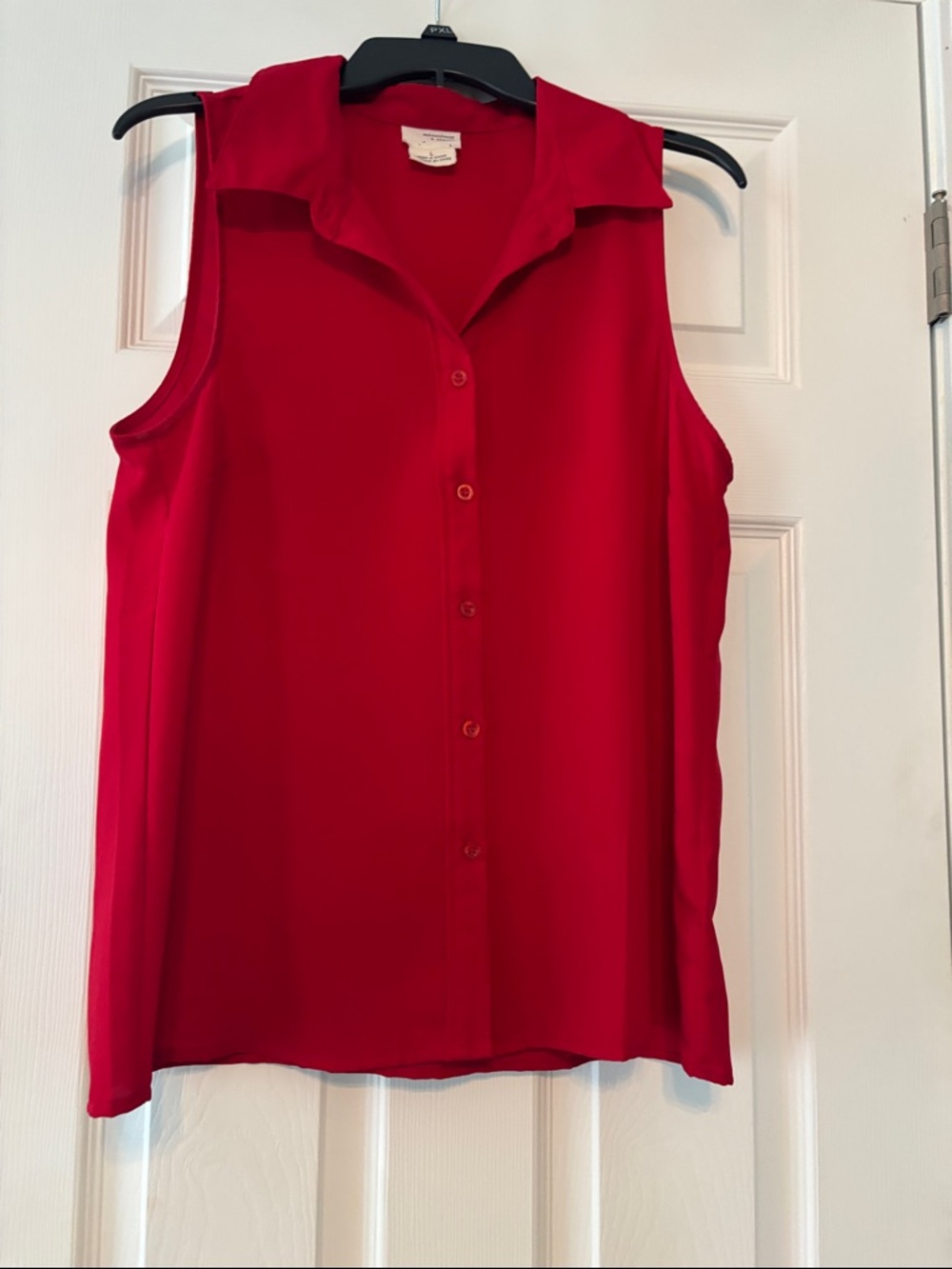 Sleeveless Red Button-Front Collared Blouse